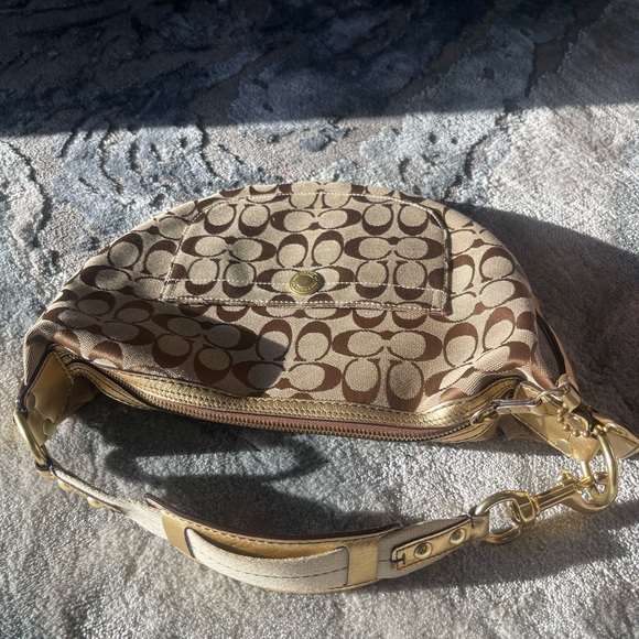 Coach Beige Signature Hobo - Picture 6 of 10